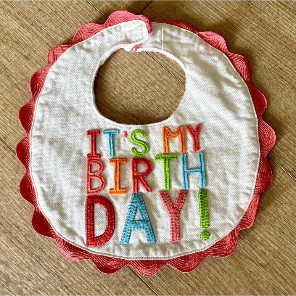 NWOT Mud Pie Girl 1st Birthday Bib Cake Smashing Pink Scallop Colorful